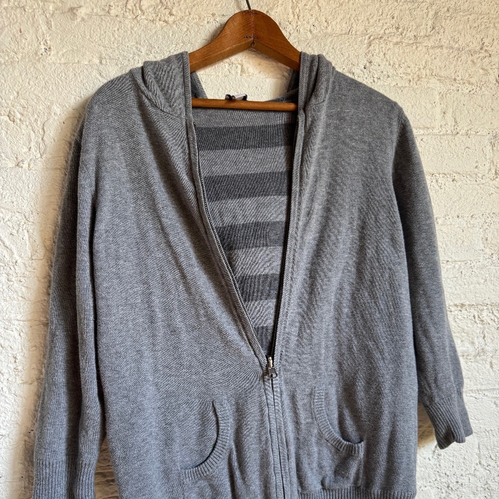 Reversible Three Quarter Sleeve Sweatshirt From M… - image 2